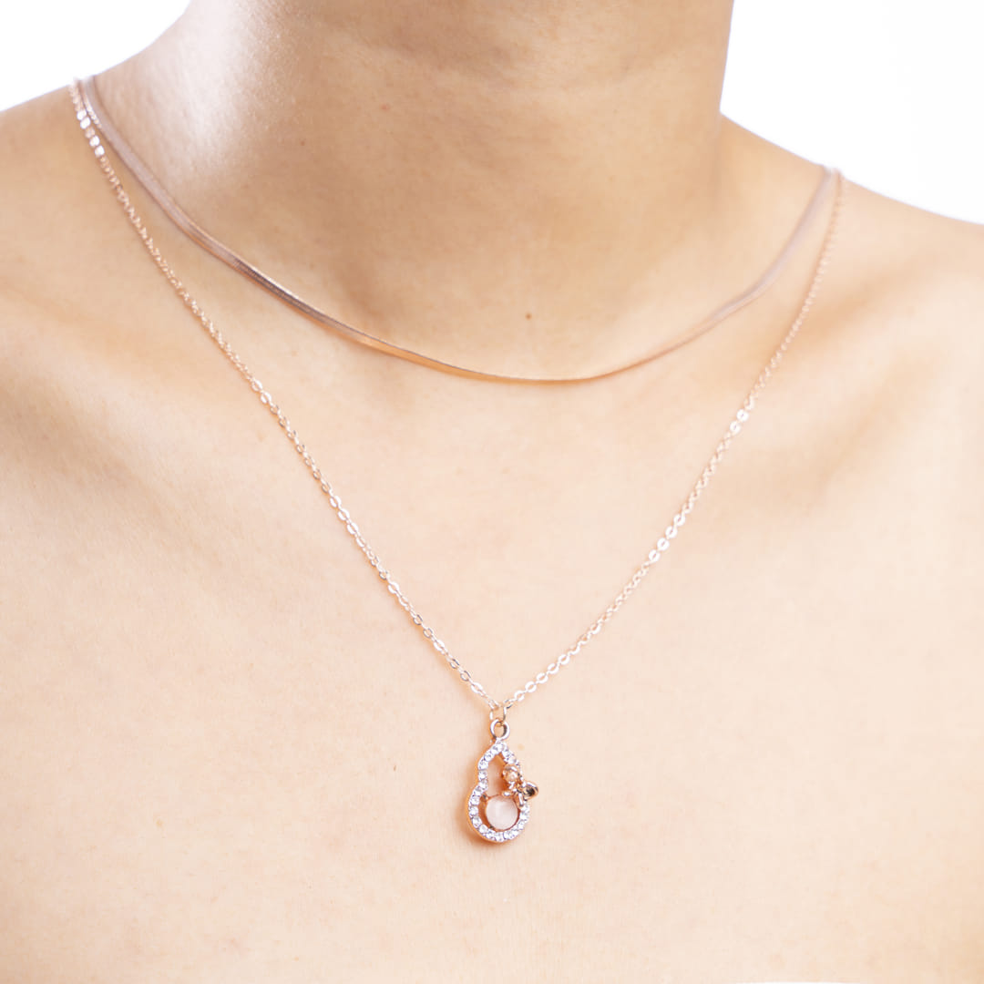Rose Gold Pear-Shaped Pendant Necklace