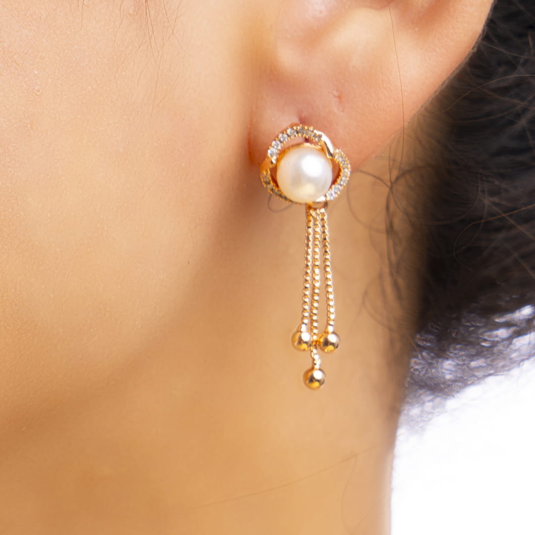 Rose Gold Pearl Drop Earrings