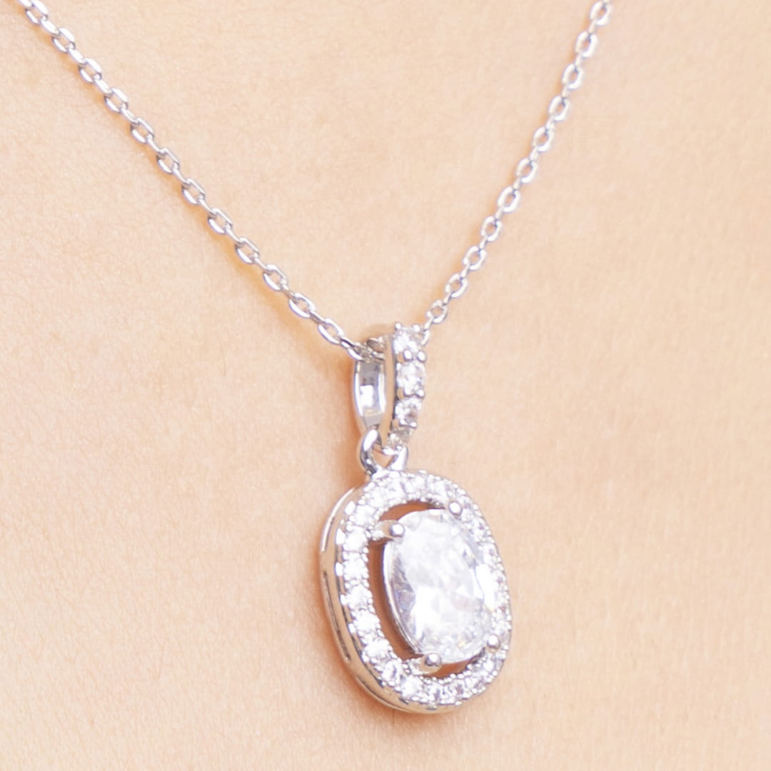 Oval Radiance Chain Pendant and Earrings Set