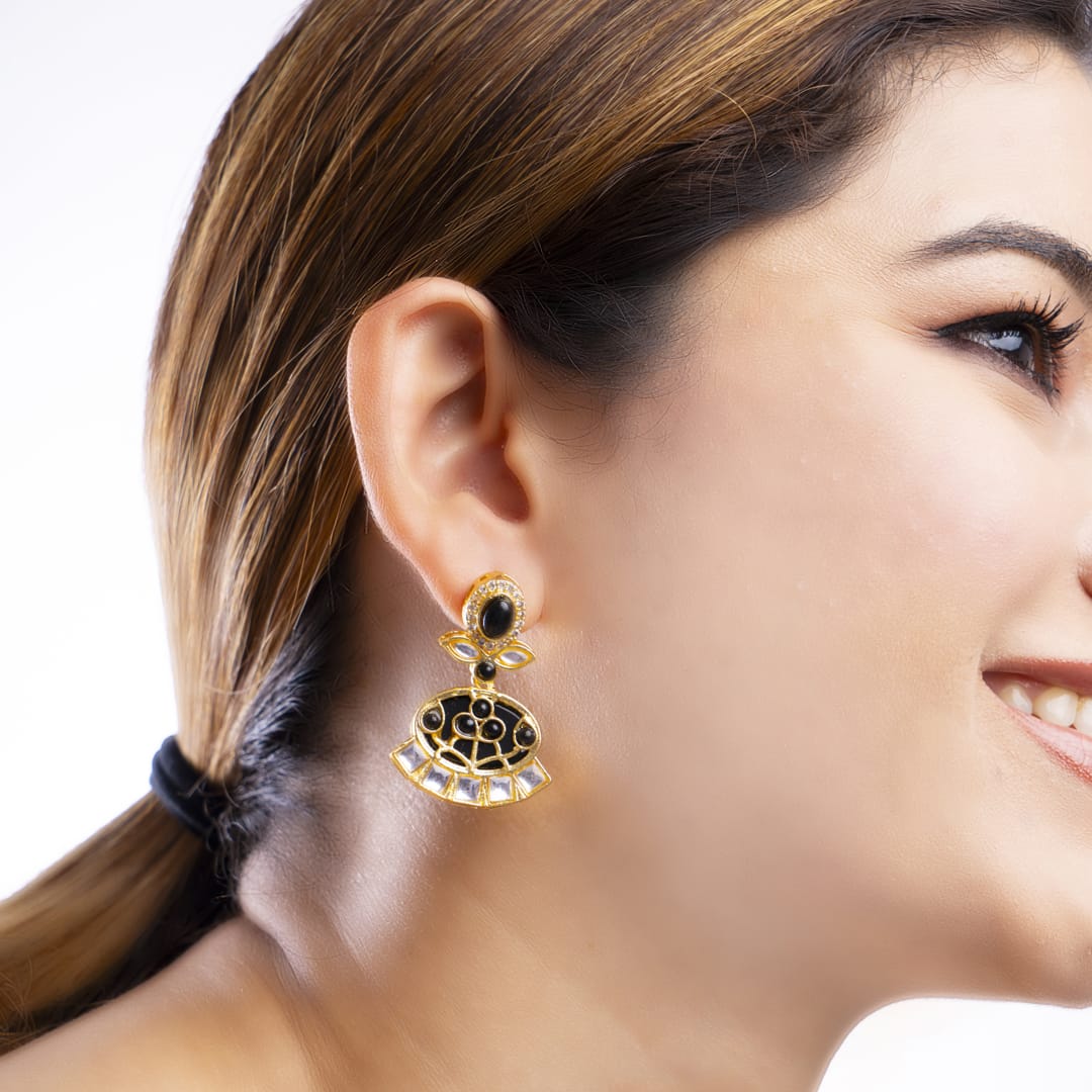 Black and Gold Fan-Shaped Earrings