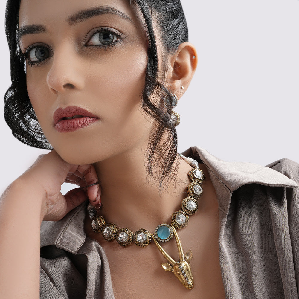 Deer-Themed Antique Necklace Set