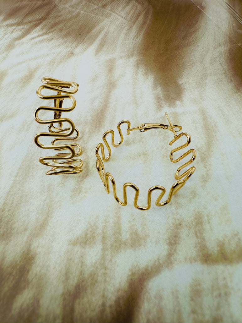 Wavy Hoop Earrings