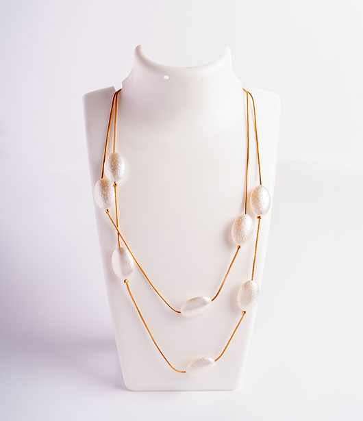 Elegant Double-Layer Oval Bead Necklace