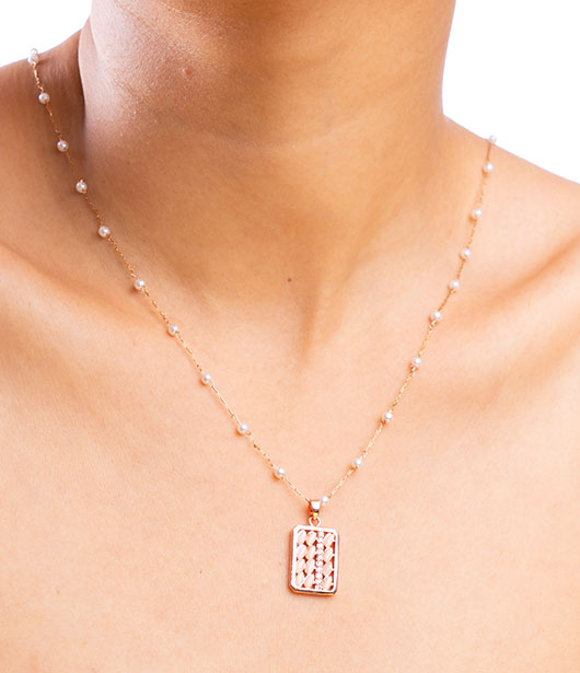 Rectangular Pendant Necklace with Textured Design