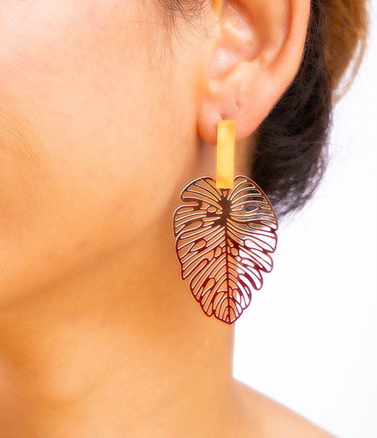 Nature-Inspired Leaf Drop Earrings