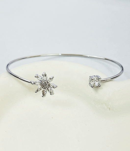 Stainless Steel Floral Crystal Bracelet