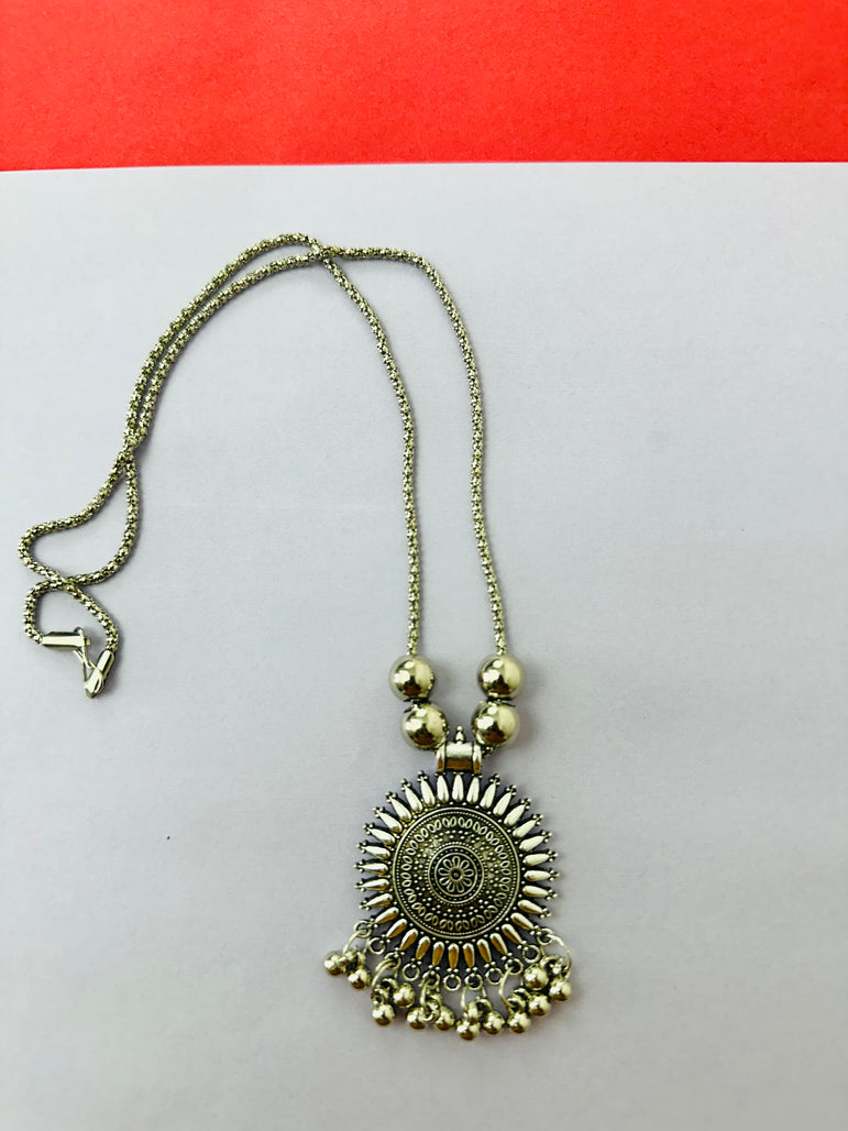 Radiant Oxidised Silver Pendant Necklace - Floral Charm