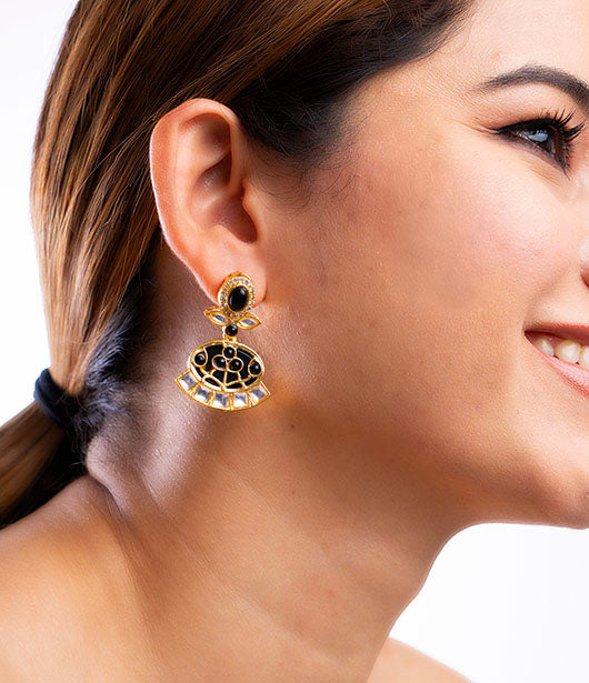 Black and Gold Fan-Shaped Earrings