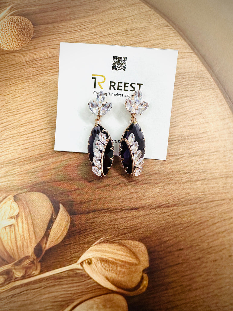 Elegant Leaf-Inspired Drop Earrings