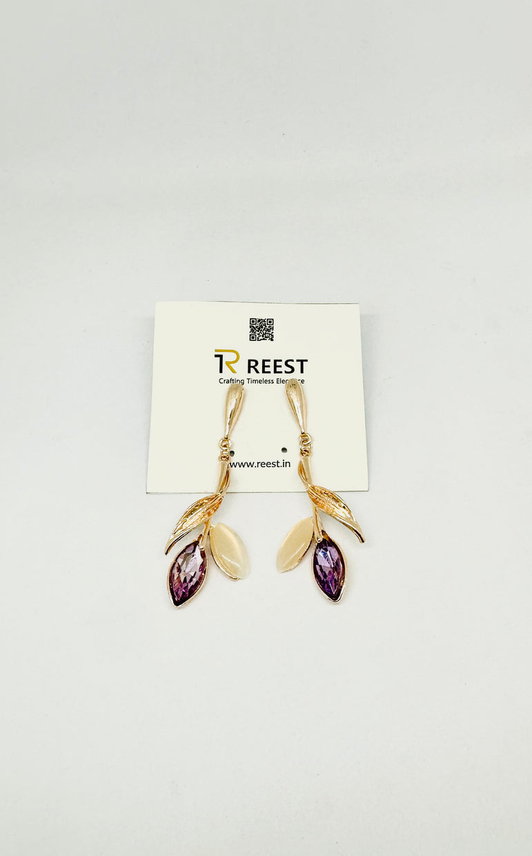 Elegant Leaf-Inspired Drop Earrings